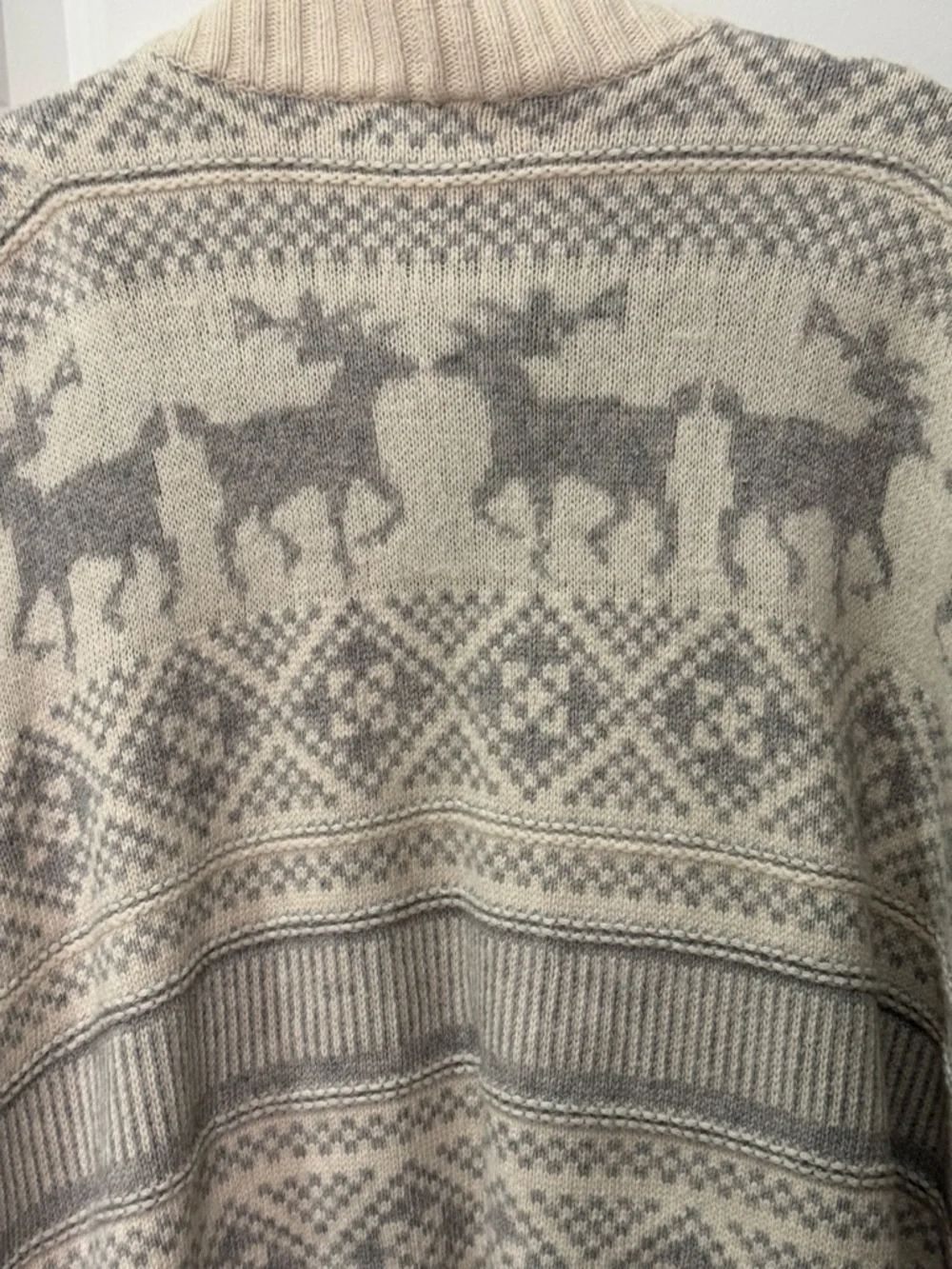Eddie Bauer Reindeer Holiday Shrug Poncho Cardigan size XS/S
